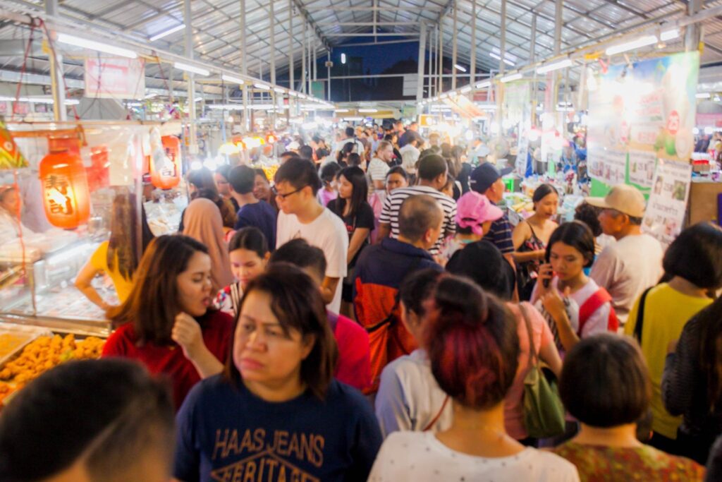 Come and join the busy atmosphere and go shopping at Naka Night Market