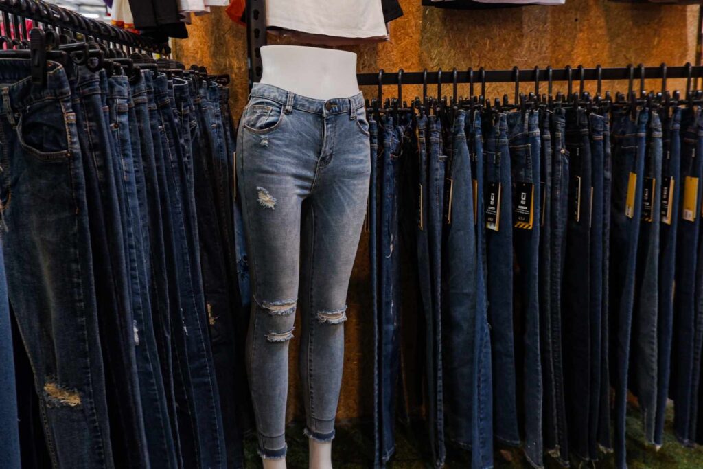 Fashionable ladies jeans available in the Naka Market clothing stores
