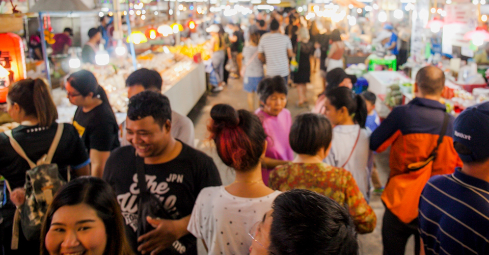Get a taste of Thai Culture - Visit Naka Weekend Market