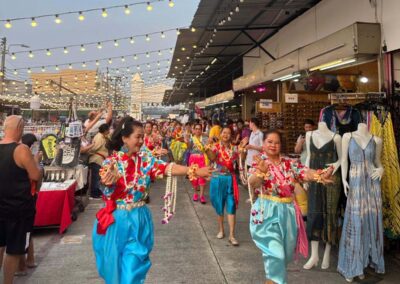 Try something new this Songkran - Visit Naka Weekend Market